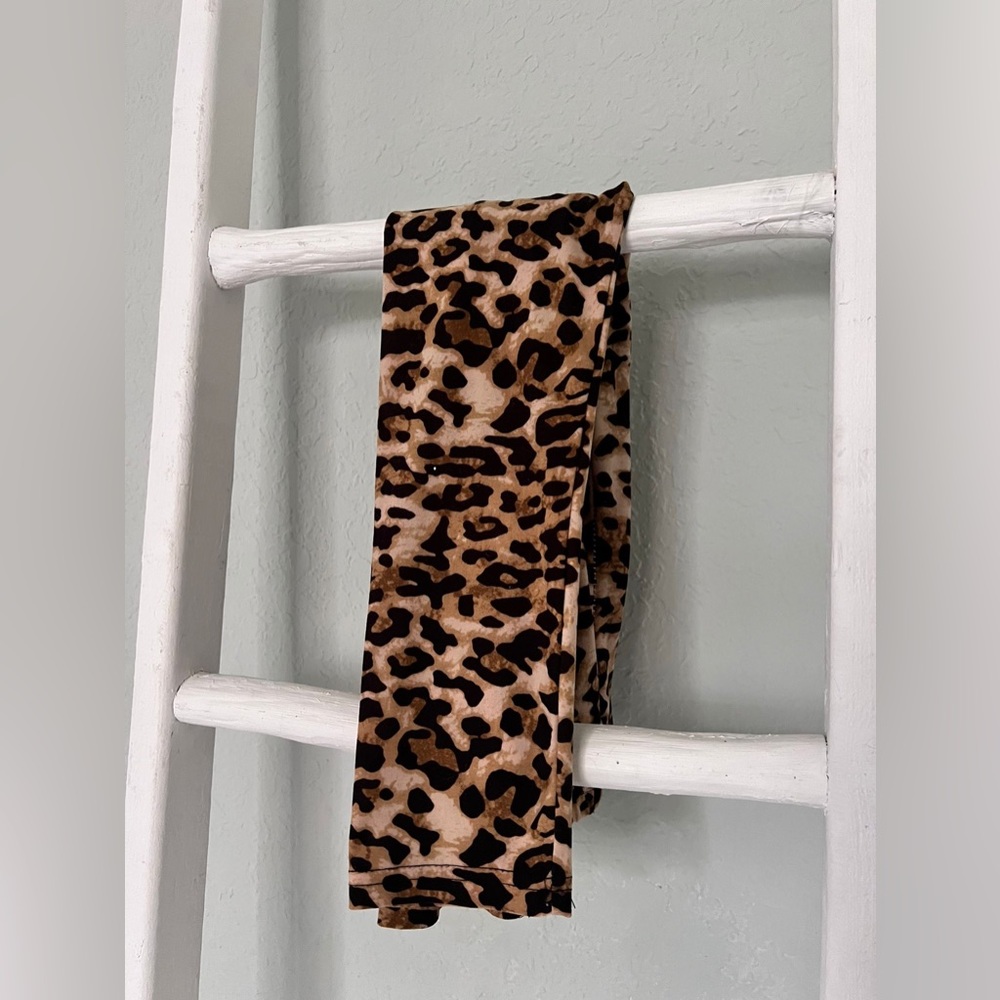 Girls animal print leggings